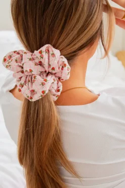 Andi Strawberry Fields Scrunchie
