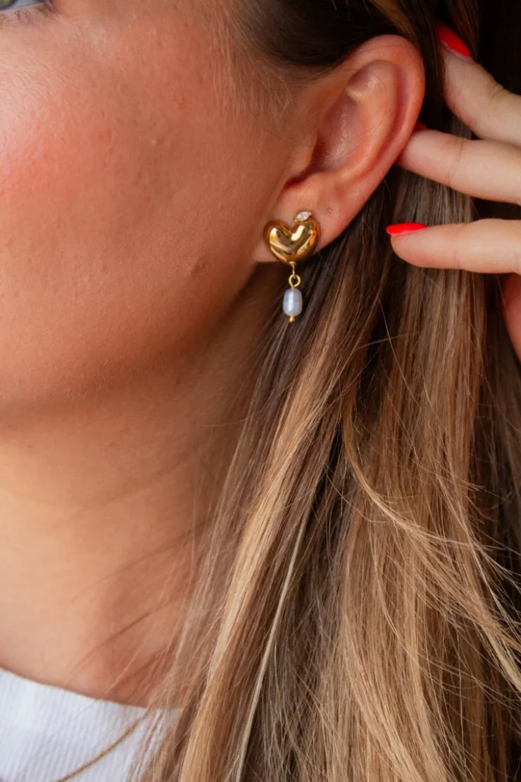 Andi Sweet Heart and Pearl Earrings