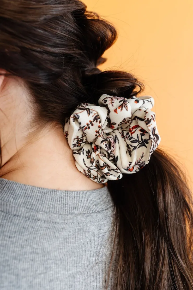 Andi Sweet Pea Jumbo Scrunchie