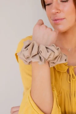Andi Tan Jumbo Athletic Scrunchie
