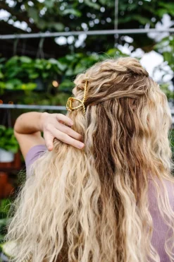 Andi Twisted Gold Claw Clip