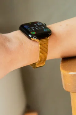 Andi Vintage Gold Link Apple Watch Band