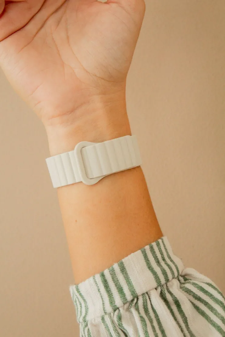 Andi Warm White Magnetic Loop Watch Band