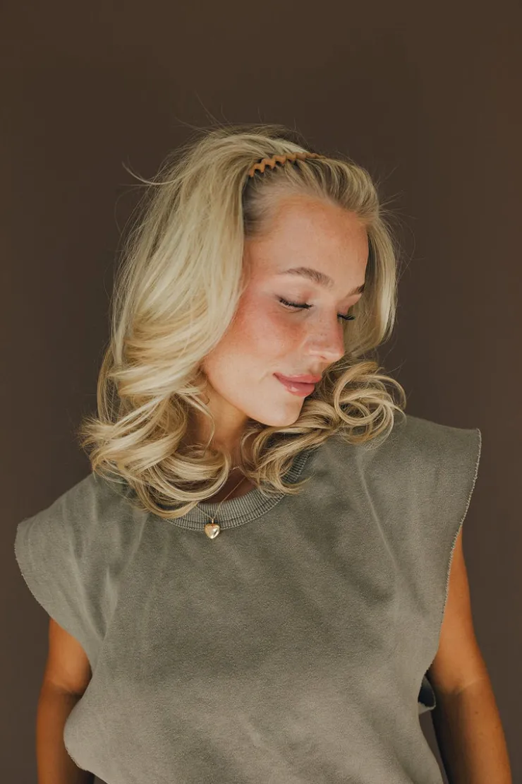 Andi Wavy Non-Slip Headband