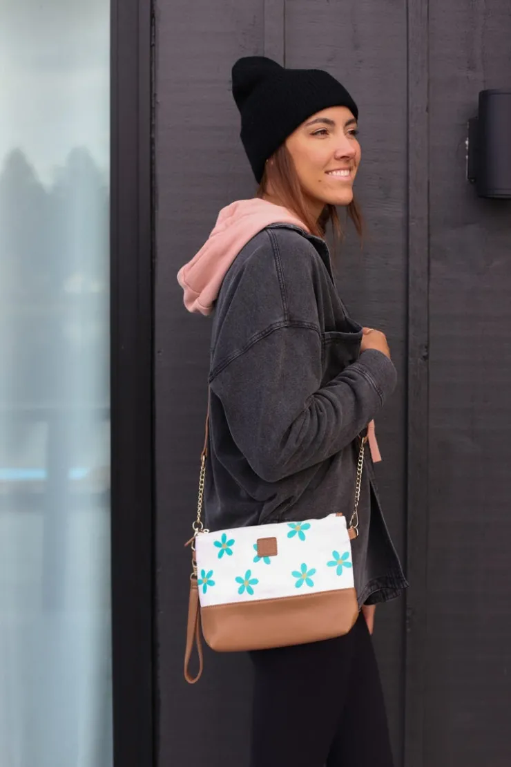 Andi Wet Bag Clutch in Green Floral