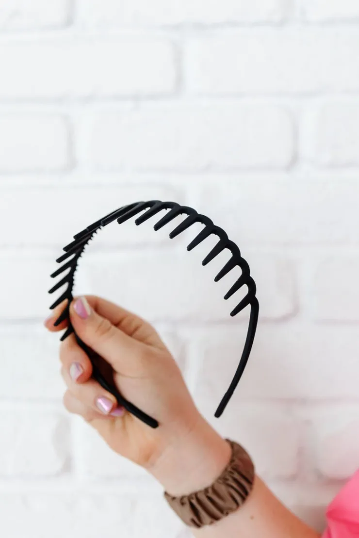 Andi Wide Tooth Hard Headband