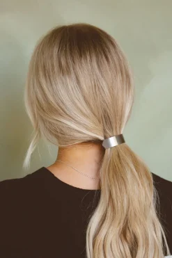 Andi Willow Ponytail Clip