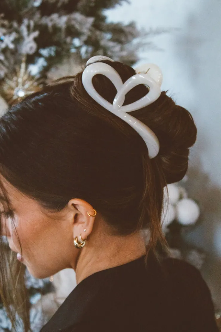 Andi Winged Beauty Claw Clip