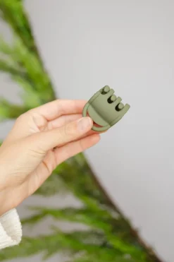 Andi Wren Claw Clip