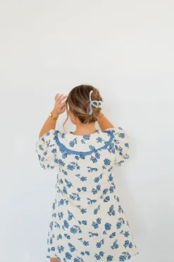 Andi XL Blue Jelly Claw